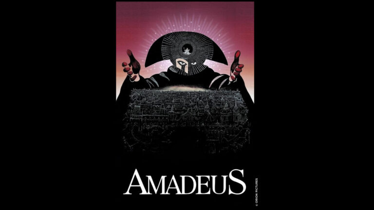 Teksti Amadeus ja hahmo taustalla.