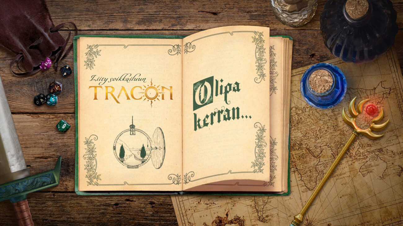 Avoinna oleva vanha kirja kartan päällä,, sivuilla lukee: Liity seikkailuun TRACON ja Olipa kerran...