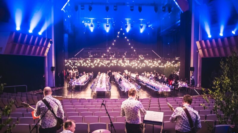 Tampere-talon Ison salin tekniikka ratkaisu