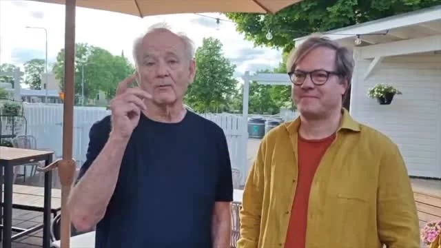 ”You’re gonna like it” sanoo Bill Murray kun kertoo mitä tänään illalla on luvassa!😍 Katso videolta legendaarisen näyttelijän ja koomikon Murrayn sekä huippusellisti Jan Voglerin terveiset suomalaisille.

Illan konserttiin on vielä lippuja nopeimmille, nappaa omasi👉 tampere-talo.fi

NEW WORLDS: BILL MURRAY, JAN VOGLER & FRIENDS
🗓️ Tänään 3.7. klo 19
📍 Iso sali, Tampere-talo
🎫 Liput alk. 49,90 €

#NewWorlds #BillMurray #JanVogler #TampereTalo #tampere #menovinkittampere